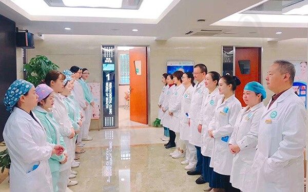 武汉仁爱口腔医院医师团队