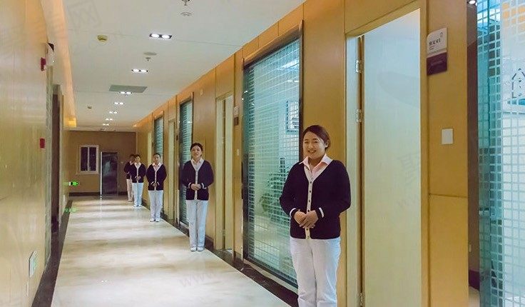 宁波牙博士口腔走廊