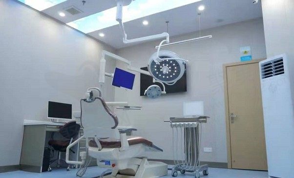 东莞东城莞大口腔门诊部 诊疗室