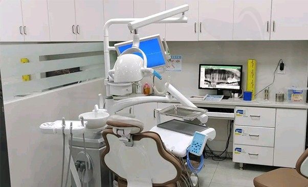 宝鸡渭滨海涛口腔门诊部 诊室