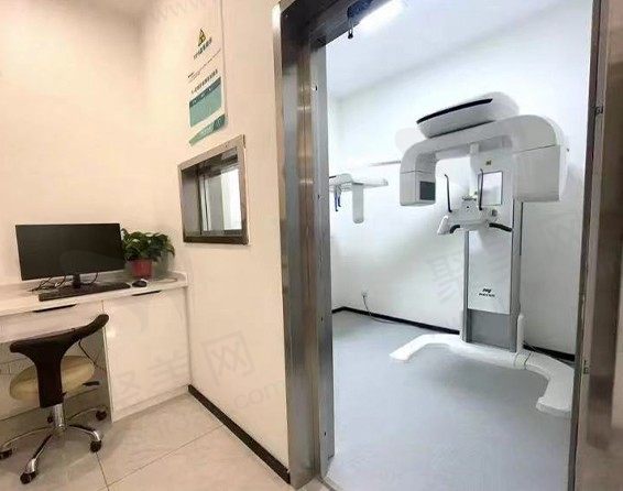 众禾口腔门诊部仪器