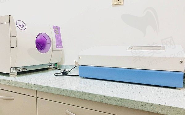 天津南开璐明口腔诊所仪器