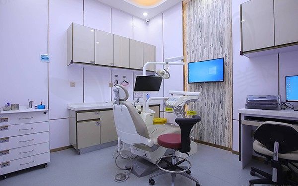 深圳鹏程医院口腔科 诊室