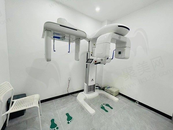 成都蜀医惠民口腔门诊设备