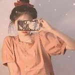 乌云下的黑玫瑰