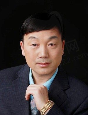 陈朋