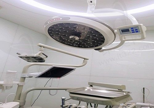 郑州贝思美口腔门诊部影像室