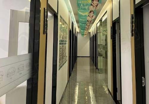 宁波镇海牙医帮口腔门诊过道