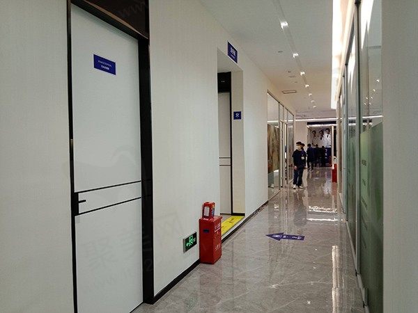 东莞塘厦固德口腔门诊走廊环境