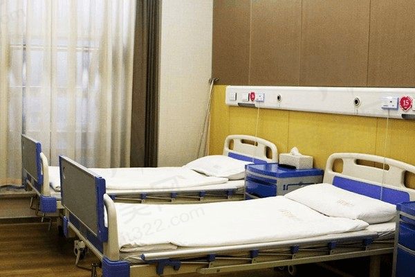 成都铜雀台医学美容医院病房