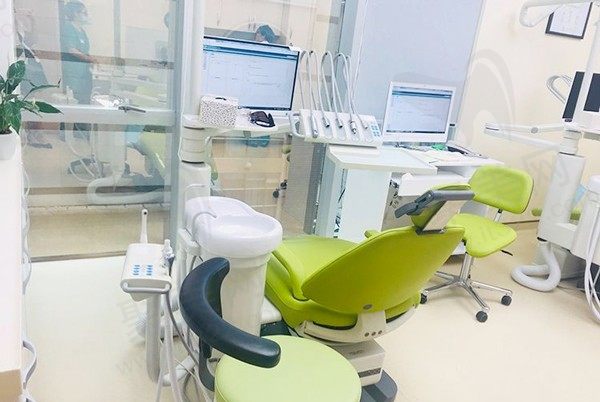 深圳正夫口腔门诊部新安诊室2 