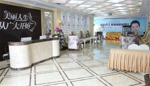 广州广大医院电话号码公布，在线咨询医生何锦泉正颌价格及问题