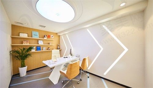 铂恩美学面诊区
