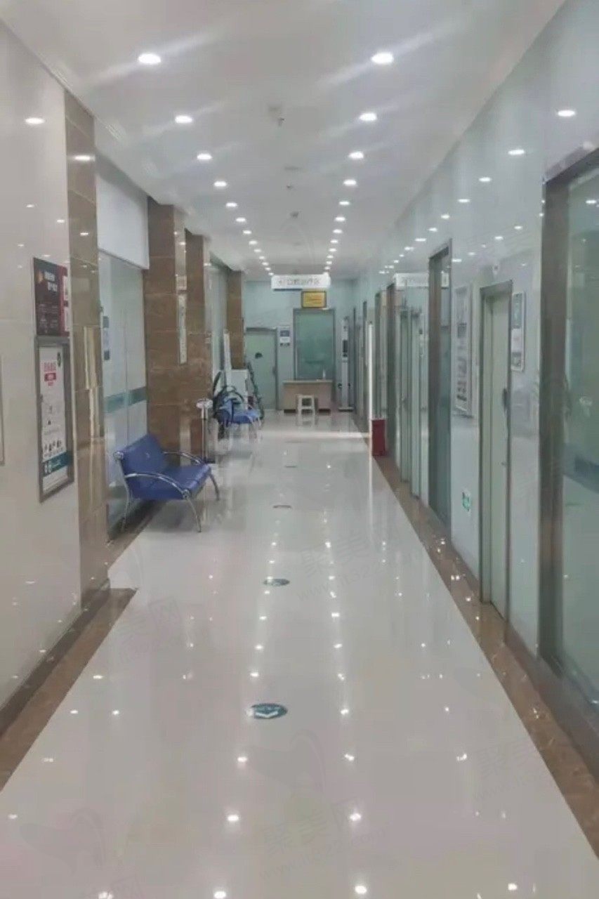 黄泥磅医院走廊