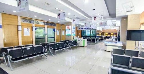兰州爱尔眼科医院大厅