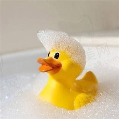 草莓糖糖
