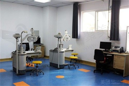 华厦眼科医院仪器