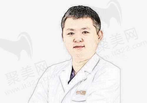 鲍宇