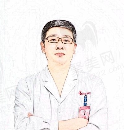赵煜楠