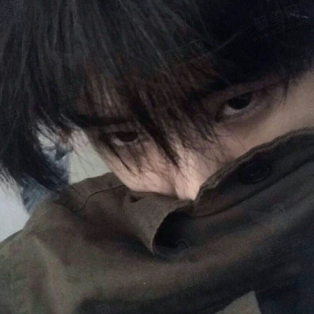 凌霄 