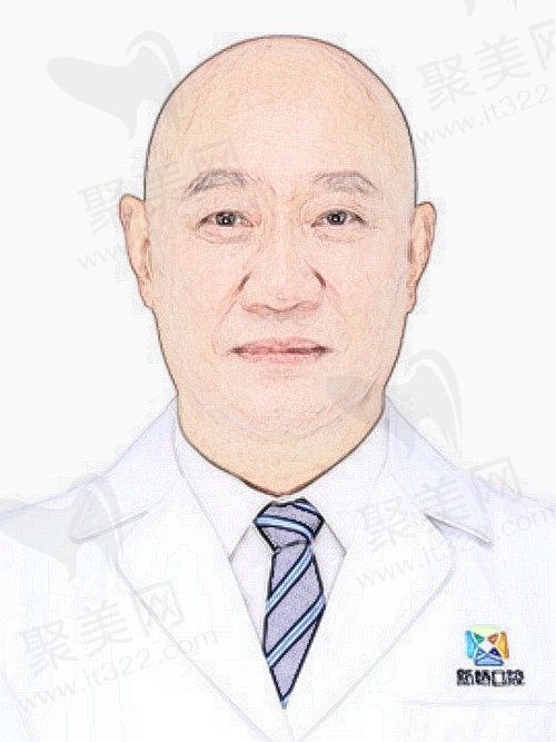 成都新桥口腔刘果生怎么样？华西口腔出身患者评价种植牙技术靠谱