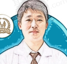 广州中家医家庭医生口腔魏巍医生怎么样?种植名匠很靠谱看过的都说好！