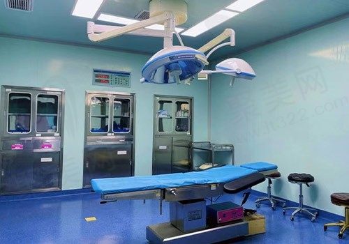 南阳宛城艾美医疗美容操作室