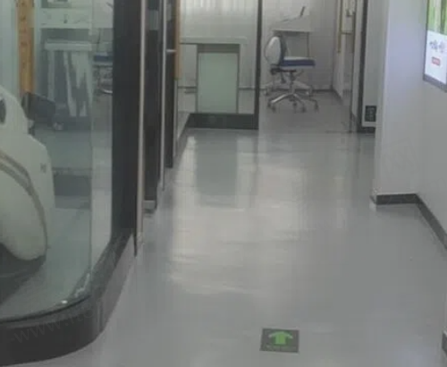谯城小天使口腔门诊部过道