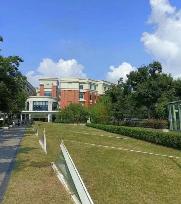 上海华山医院院内环境