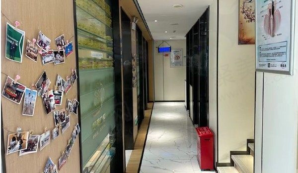 深圳贝壳口腔诊所过道