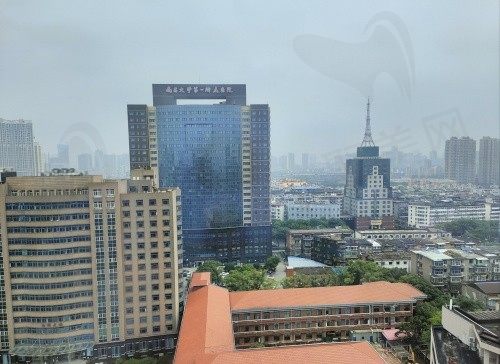 南昌大学一附院大楼