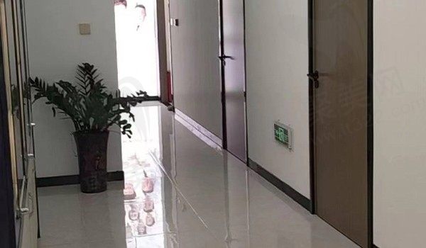 湘潭科凡美医疗美容诊所过道