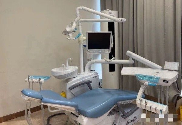 宁波鄞州复大口腔门诊部诊疗室