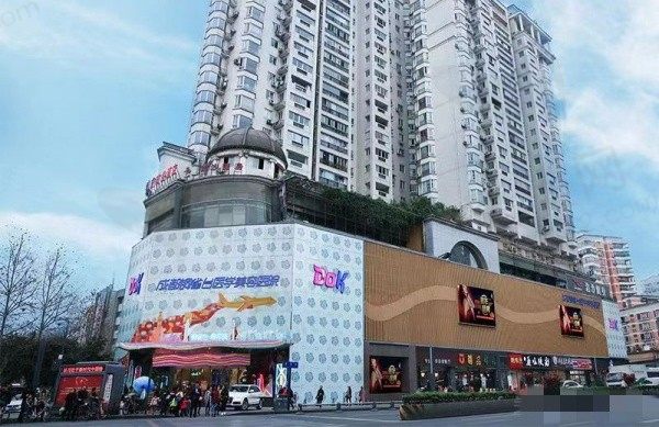 成都铜雀台美容医院怎么样？正规整形医院从医生实力/口碑来看很不错