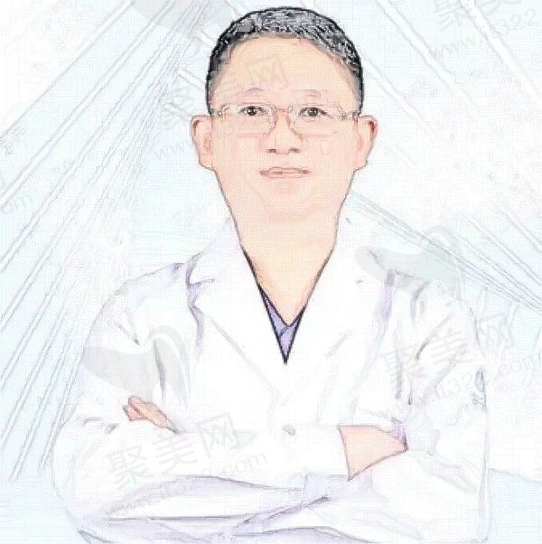 重庆团圆口腔医院李志峰怎么样？擅长多种种植技术牙友口碑评价也挺好！