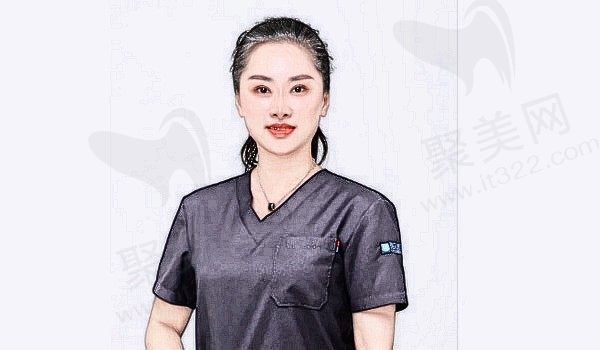 张琼