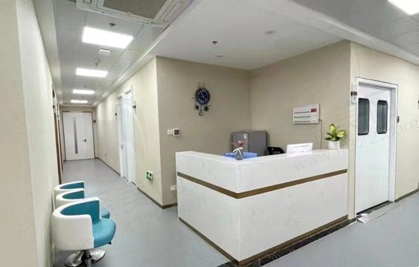 烟台知颜致丽美容前台
