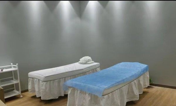 郑州元素秋野美容诊室
