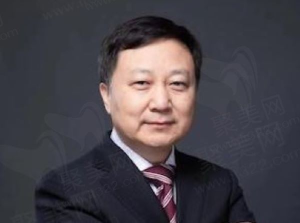 庞辰久的号怎么挂？在线预约郑州庞辰久医生做近视手术又快又方便！