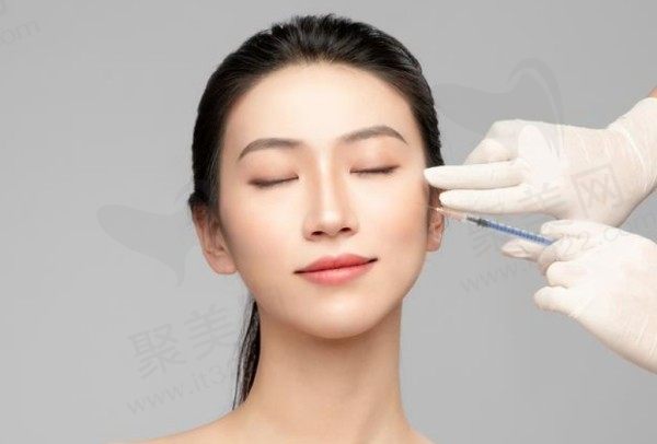 打完瘦脸针面部僵硬怎么办？多久能恢复正常呢？