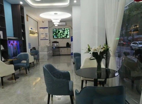 钦州贝佳口腔诊所休息区