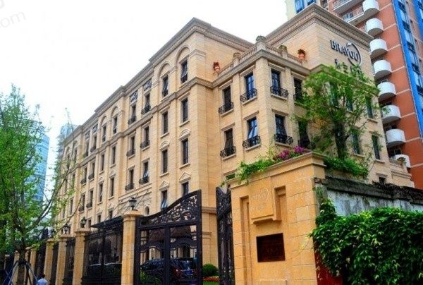 2025成都米兰柏羽美容医院价格表首次公开，含玻尿酸/眼鼻胸整形价格！