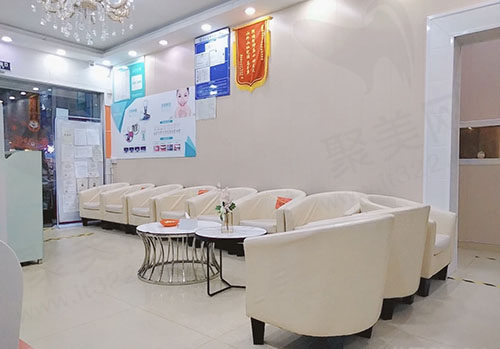 深圳世纪河山口腔诊所（福永店）环境