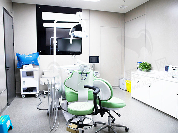 上海鼎植有为口腔诊所诊室 上海鼎植有为口腔诊所诊室
