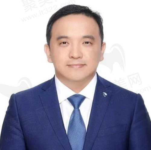 北京禾禾口腔张栋梁医生
