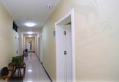 郑州中原友爱口腔走廊