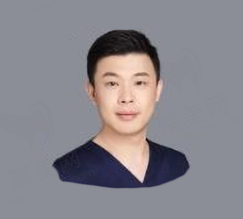 王广群