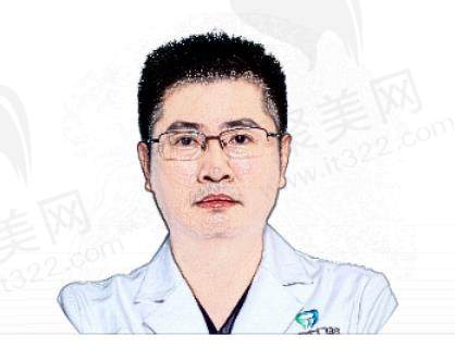 揭阳牙博士口腔---刘方明