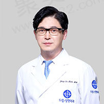 韩国DREAM梦想整形外科院长——朴良洙 