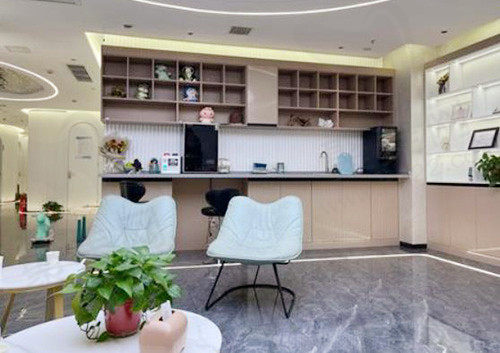 达尔美口腔（含光路店）候诊区